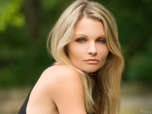 Singer Erine Boehme